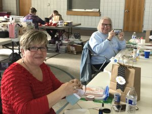 Winter 1-Day Crafting Retreat: Karla & Cindy