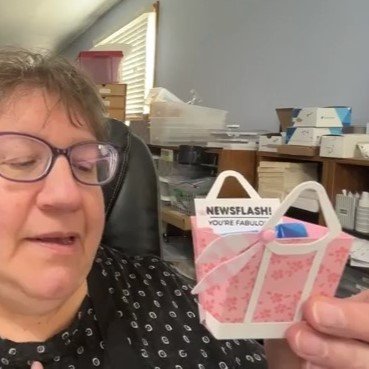 Facebook Live! with Notes & Totes!