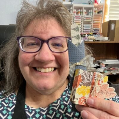 YouTube Live! with 2 3D Items